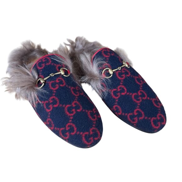 Gucci Shoes - Gucci Princetown Fur-Lined Mule Slippers in Navy GG Wool Size 38.5